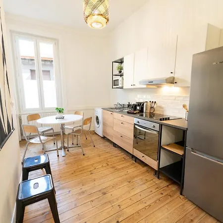 La Boheme, Appartement Chaleureux Et Decore Avec Gout *